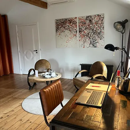 Panzió Le Clos Des Queyries, D'hotes